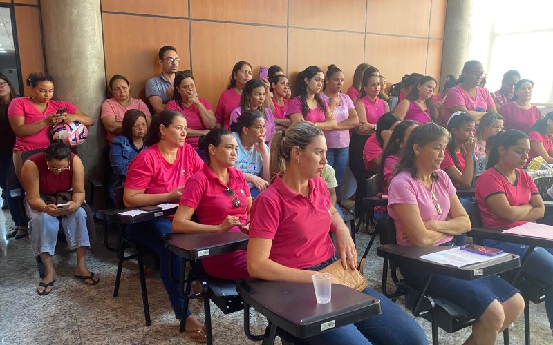 REUNIÃO COM OS MONITORES DA REDE MUNICIPAL DE SANTA HELENA DE GOIÁS