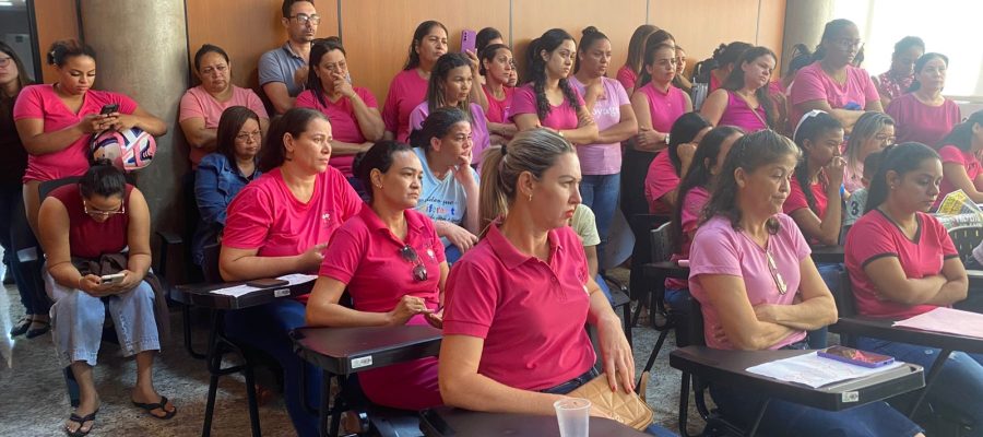 REUNIÃO COM OS MONITORES DA REDE MUNICIPAL DE SANTA HELENA DE GOIÁS