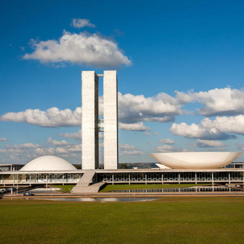 Projeto que propõe ampliar número de deputados avança e Goiás pode ganhar mais uma vaga